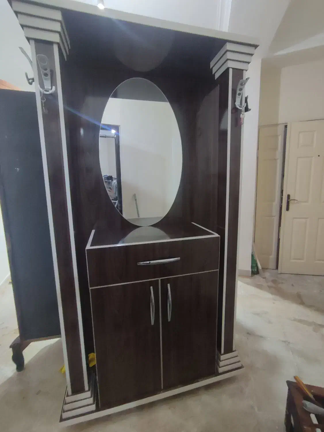 جاکفشی|جاکفشی، کمد، دراور|بندرعباس, |دیوار