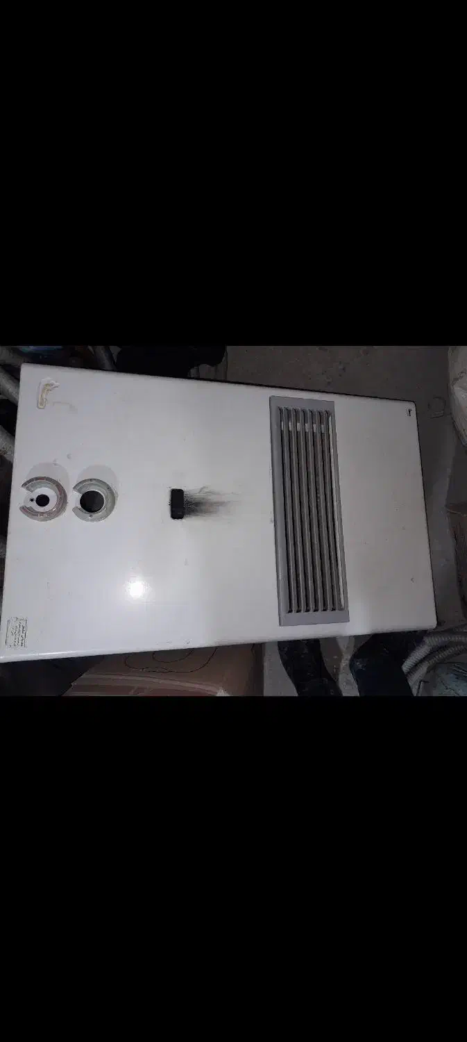 فردش ابگرمکن دیواری بوتان سالم|آبگرمکن، پکیج، شوفاژ|گنبد کاووس, |دیوار