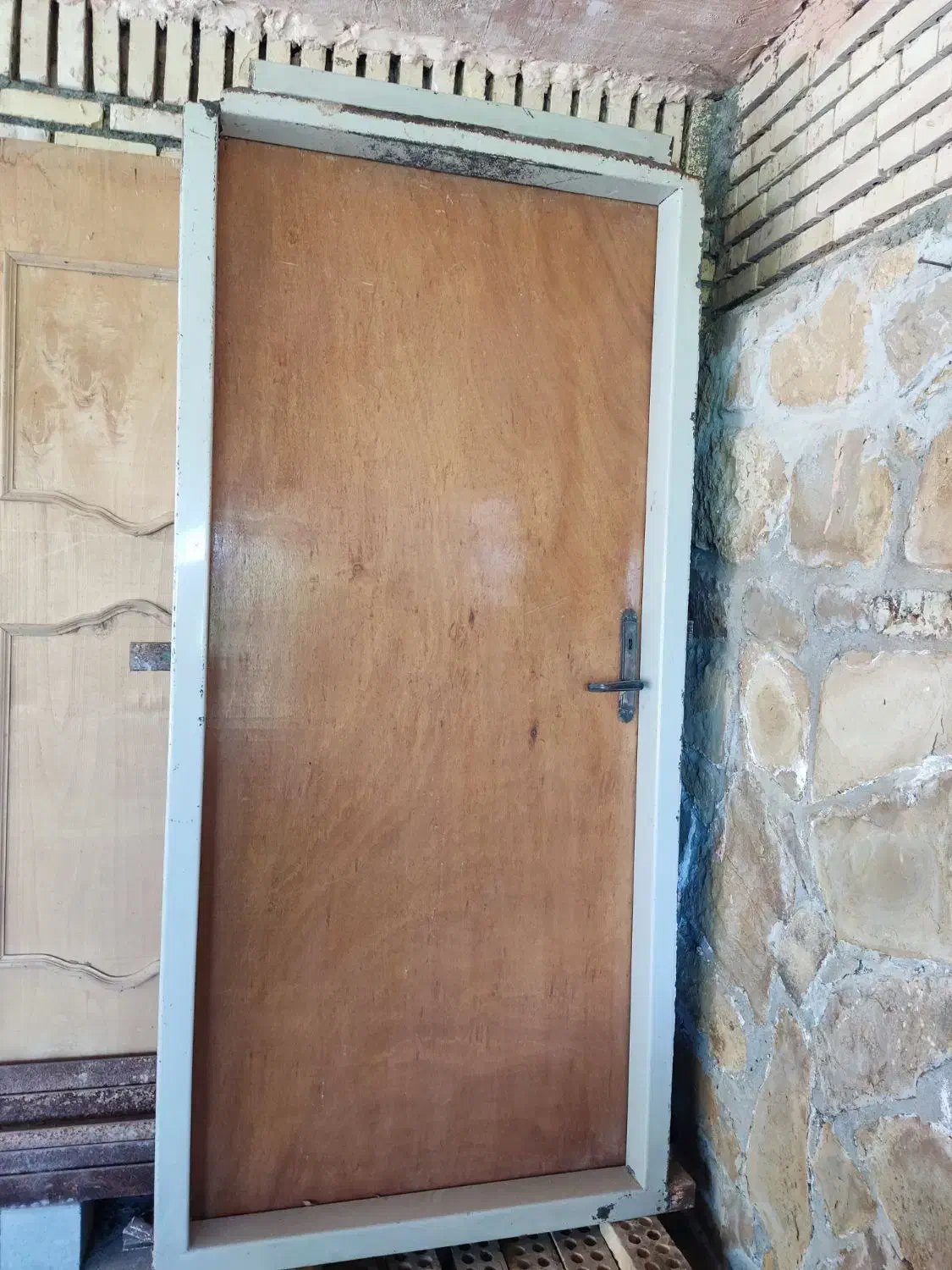 در سنتی و در اتاق و در کمد دیواری|مصالح و تجهیزات ساختمان|سبزوار, قصبه شرقی|دیوار