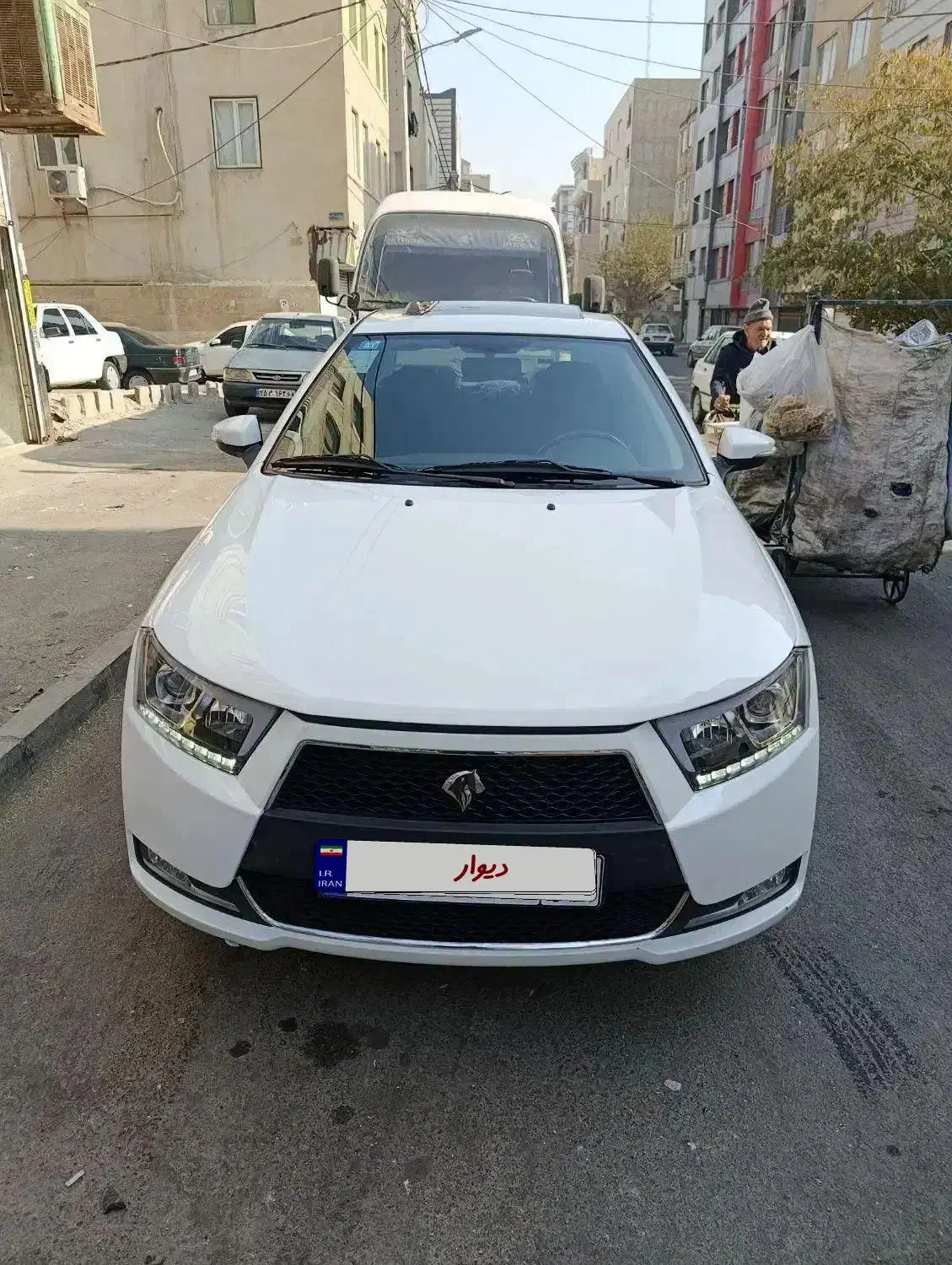 دنا پلاس ۱۴۰۱ سانروف بی رنگ|خودرو سواری و وانت|فردیس, شهرک ارم|دیوار