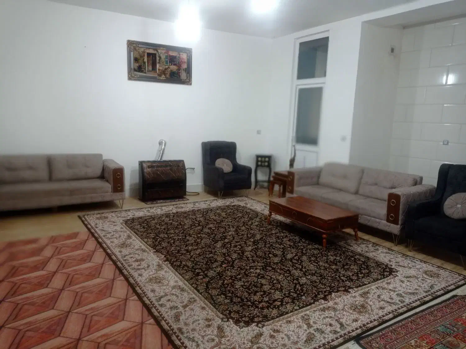 مبل ۸نفره|مبلمان خانگی و میز عسلی|بهمن صغاد, |دیوار