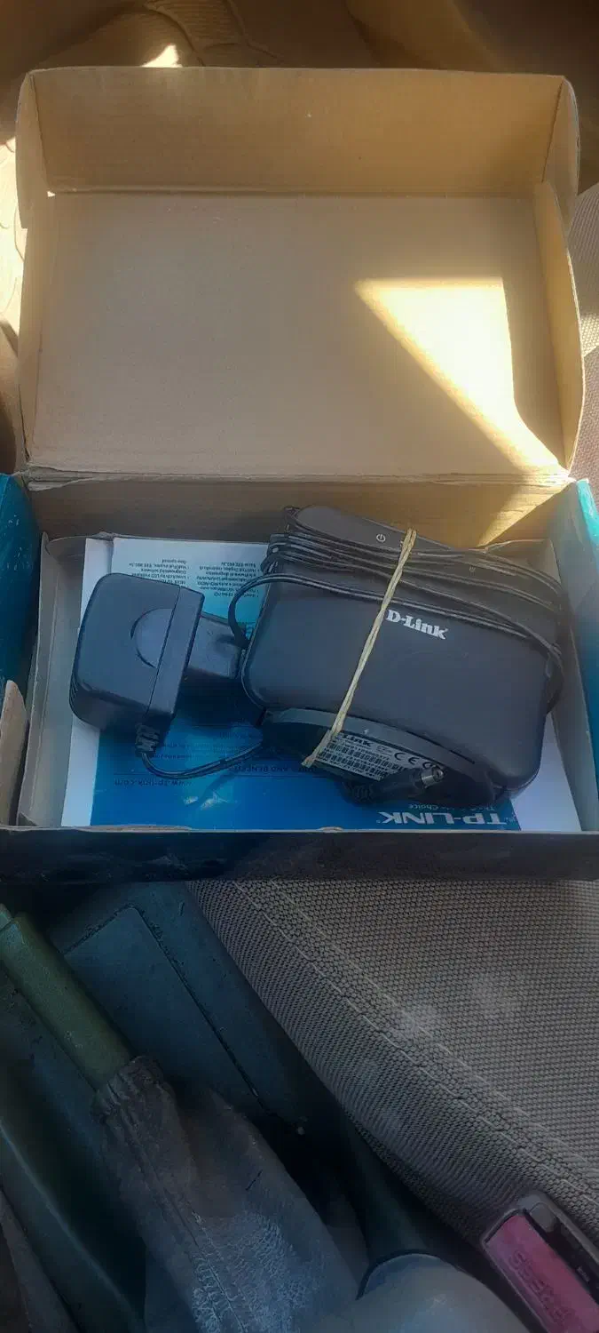 مودم اینترنت خطی ...معاوضه با کبوتر|مودم و تجهیزات شبکه|زنجان, |دیوار