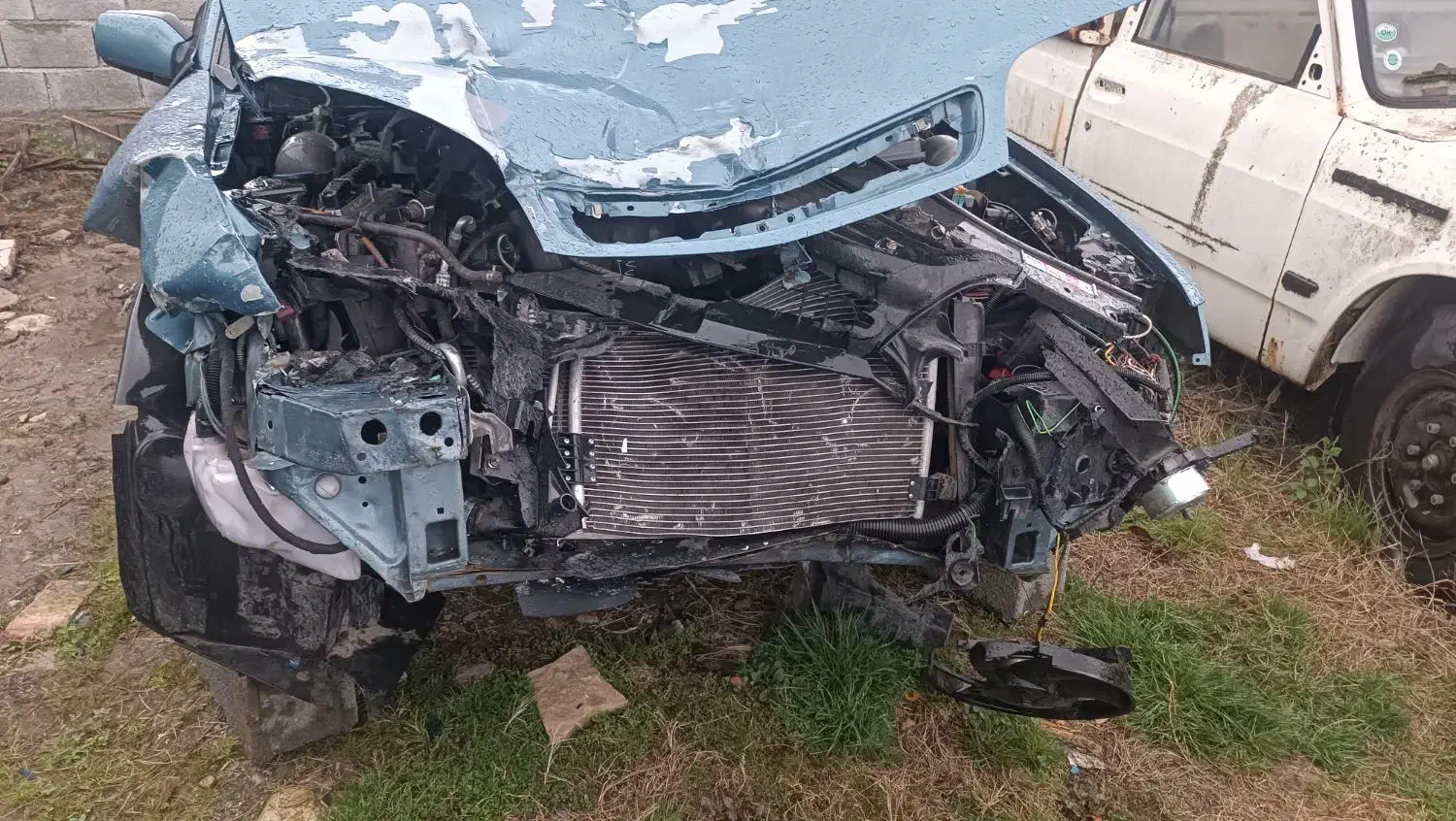 فروشی|خودرو سواری و وانت|تنکابن, |دیوار