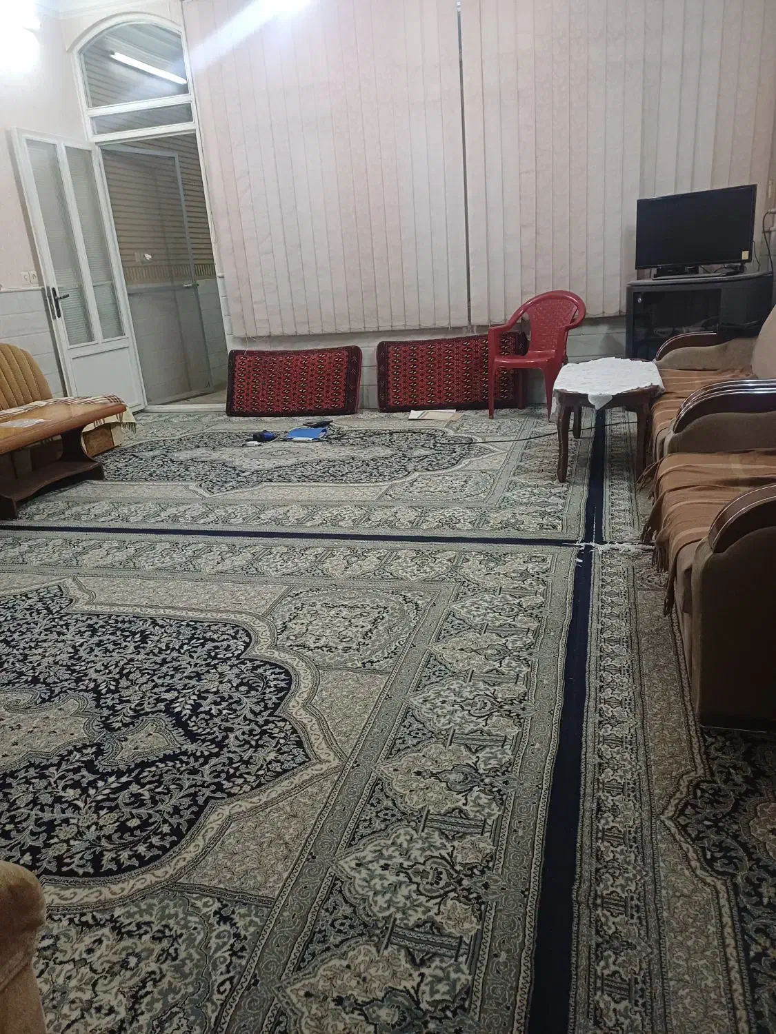 ویلایی جنوبی ۳ طبقه|فروش خانه و ویلا|قم, باجک یک|دیوار