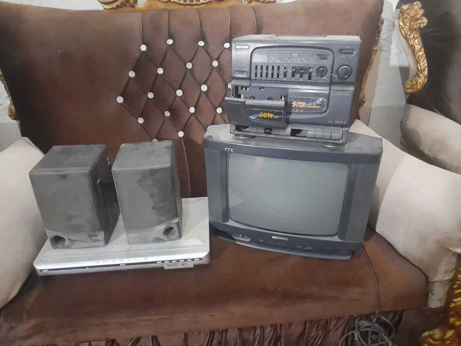 مبلمان، ضبط، تلوزیون، دستگاه سی دی، کولر و|مبلمان خانگی و میز عسلی|فسا, |دیوار