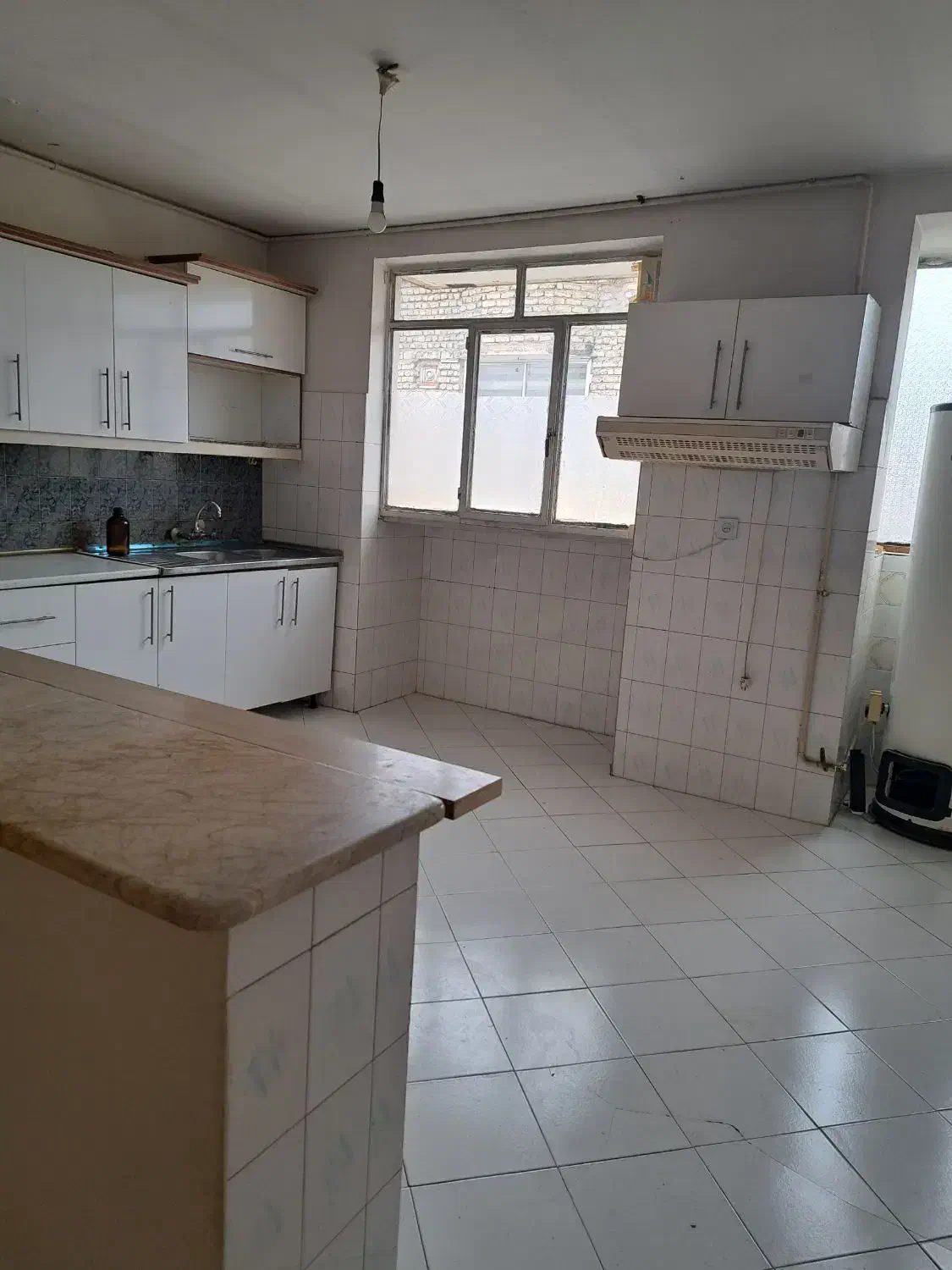 ادیب ۳۶ حدود ۱۱۰ متر طبقه اول|اجارهٔ آپارتمان|مشهد, ادیب نیشابوری (شهرک غرب)|دیوار