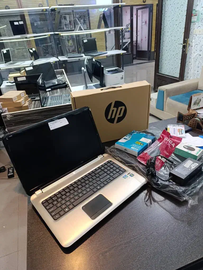 لپتاپ17 اینچ pavilion hp رم۱۶ گرافیک۲|رایانه همراه|شهرکرد, |دیوار