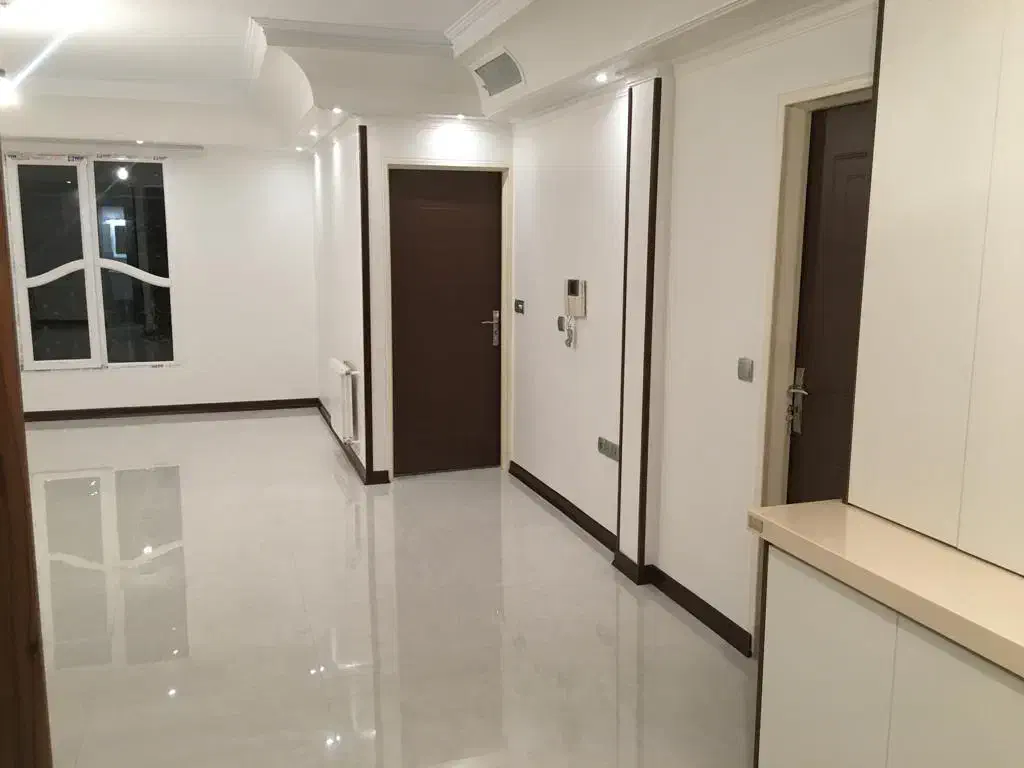 آپارتمان ۸۵ متر دو خواب خیابان رشید تهرانپارس