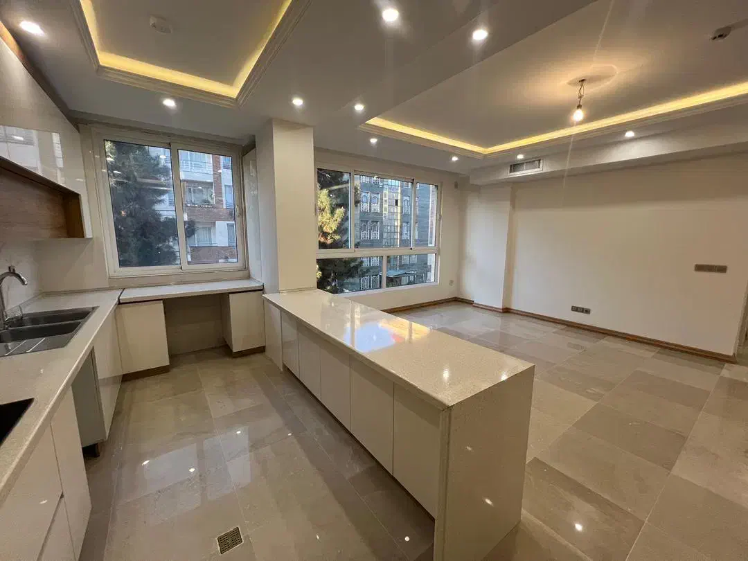 ۱۲۰ متر / دو پارکینگ / نوساز /  جنت اباد جنوبی