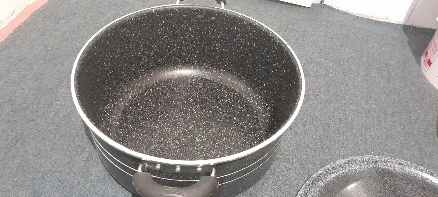 قابلمه گرانیتی سایز 40|ظروف پخت‌وپز|زنجان, |دیوار