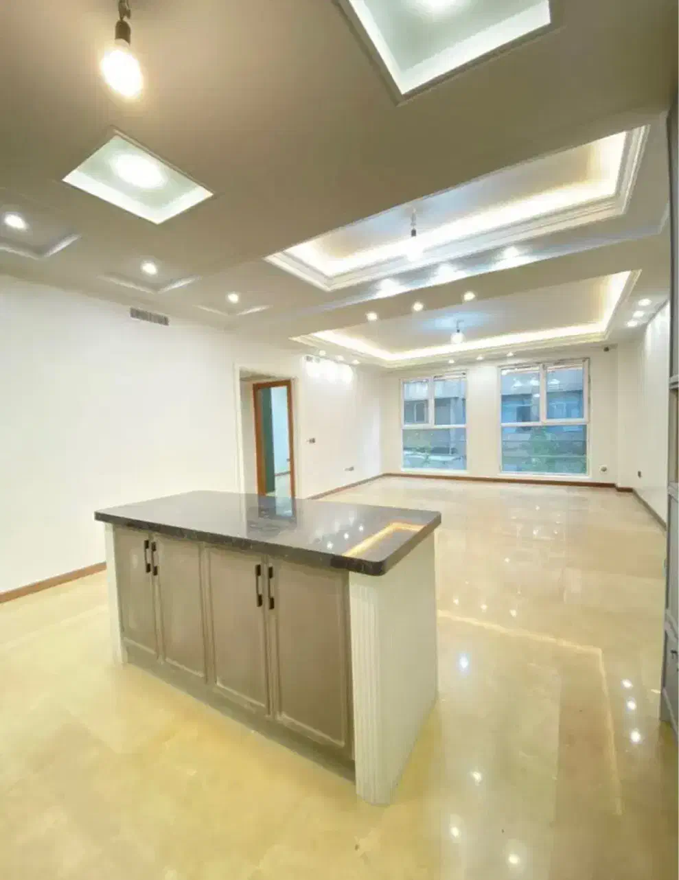 *۹۹ متر ۲خواب کلید نخورده فرعی فرد گیشا*|فروش آپارتمان|تهران, گیشا|دیوار