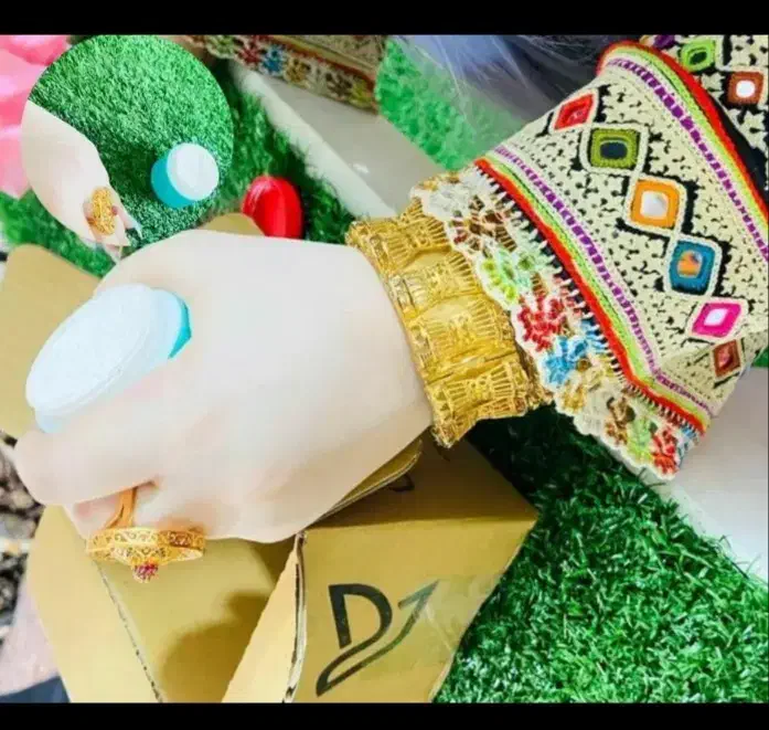 دستو پا و صورتتو سفید برفی کن با  vip|آرایشی، بهداشتی، درمانی|سراوان, |دیوار