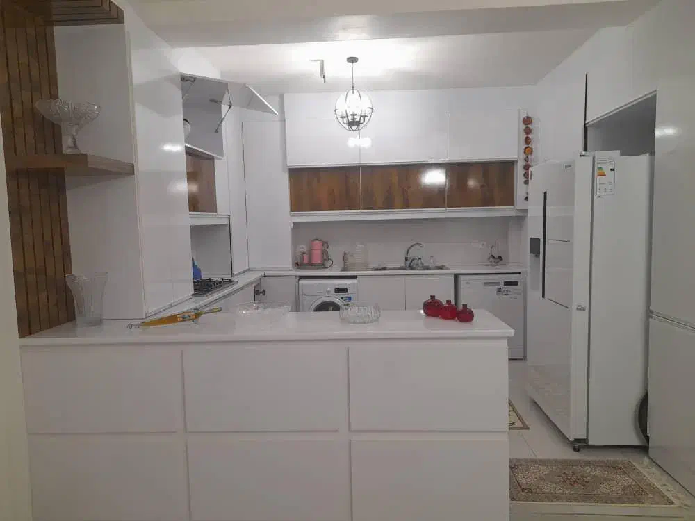 اپارتمان ۱۰۲ متری واقع در مجتمع مشکات|فروش آپارتمان|جلفا, |دیوار