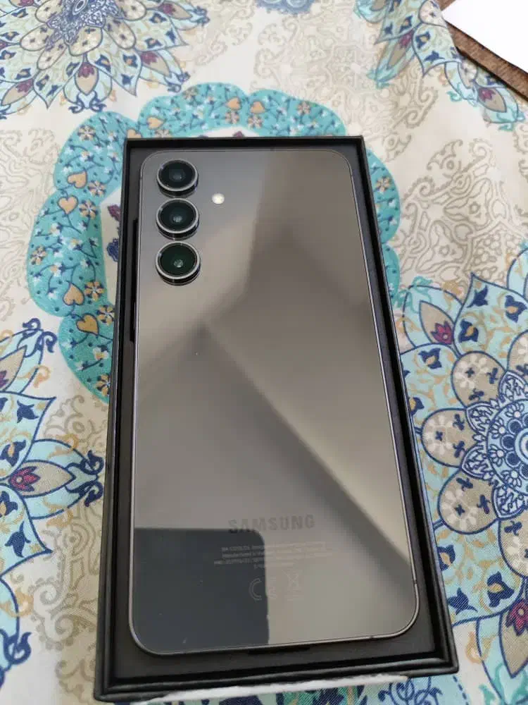 s24fe|موبایل|داراب, |دیوار