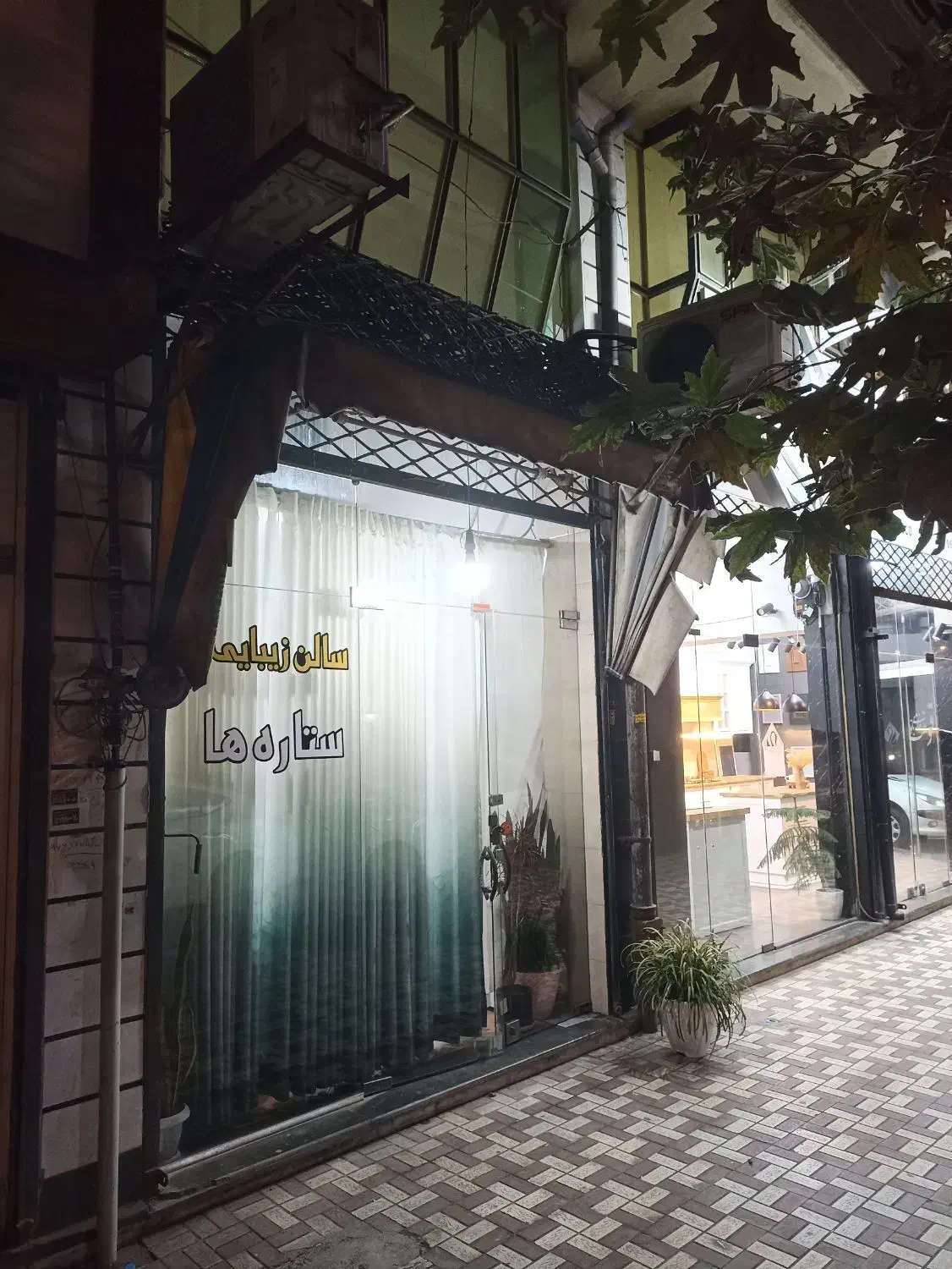 مغازه بهترین لوکیشن|فروش مغازه و غرفه|صومعه‌سرا, |دیوار