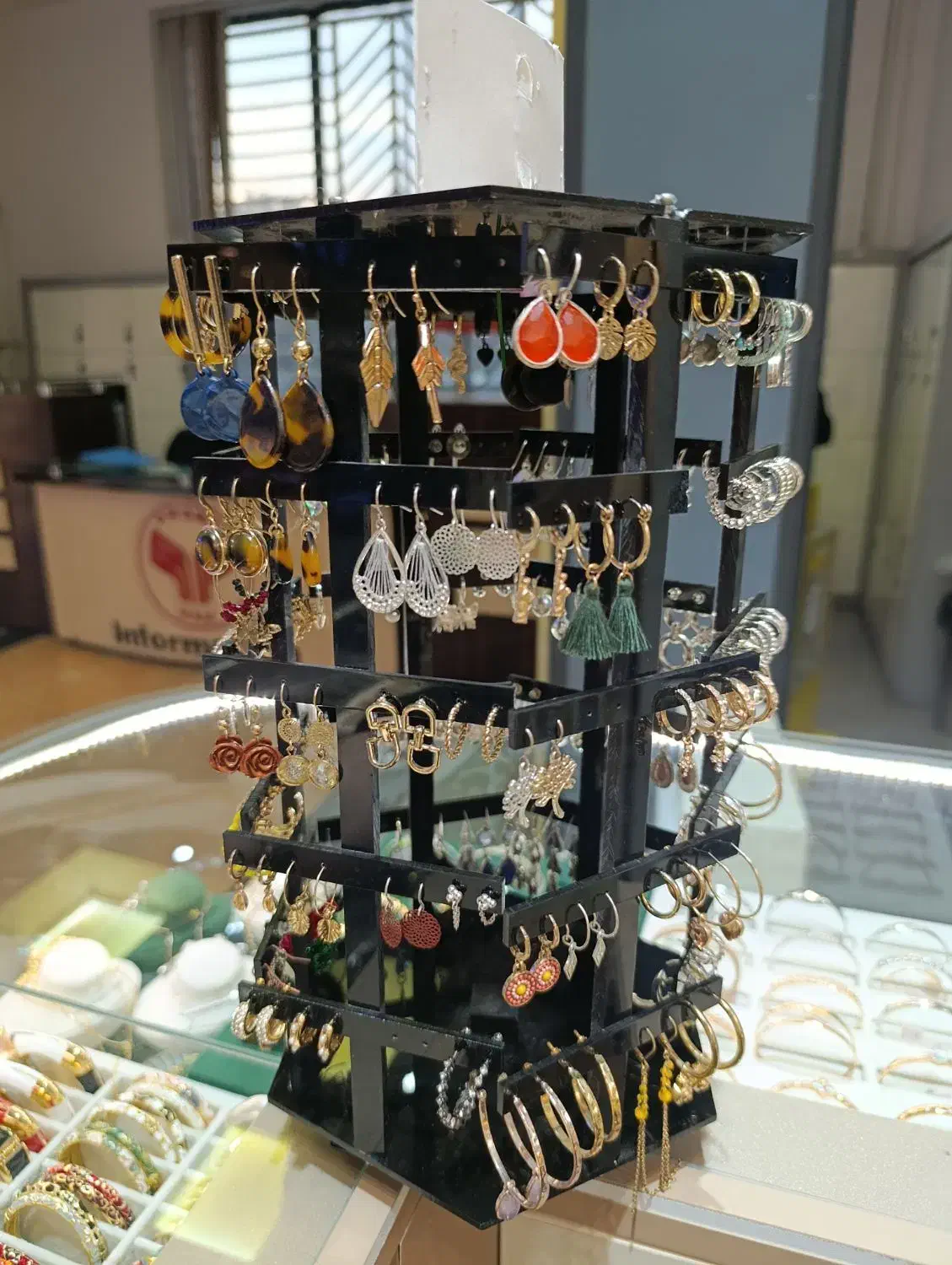 گوشواره فقط ۵۰ تومان|بدلیجات|مشهد, سجاد شهر|دیوار