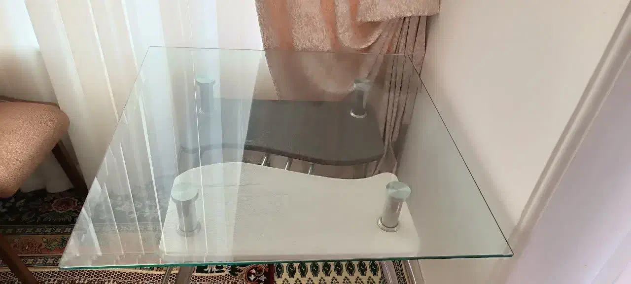 فروش میز نهارخوری شیشه ای بدون صندلی|میز و صندلی غذاخوری|قم, منبع آب|دیوار