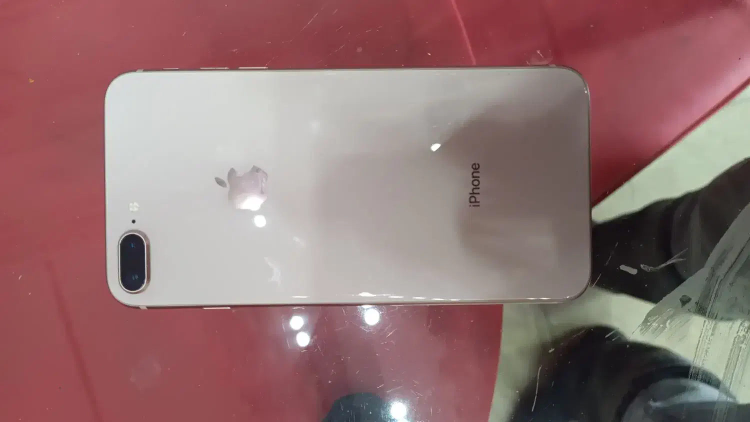 آیفون 8 پلاس به دونه نقط و باز شدگی|موبایل|همدان, |دیوار