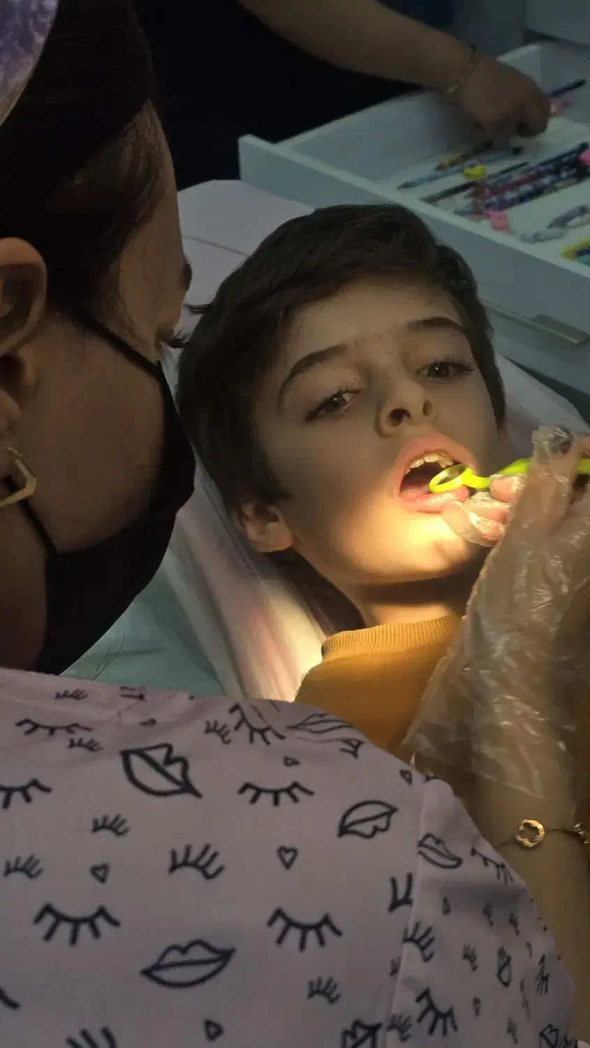 استخدام دستیار دندانپزشک|استخدام درمانی، زیبایی، بهداشتی|سبزوار, کاشفی شمالی (دادگستری)|دیوار