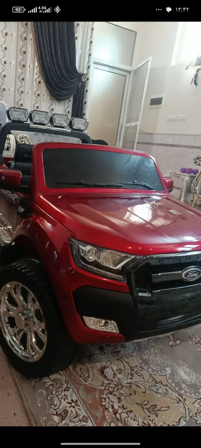 ماشین شارژی 4موتوره فورد درحد نو|اسباببازی|قم, شهرک توانیر|دیوار