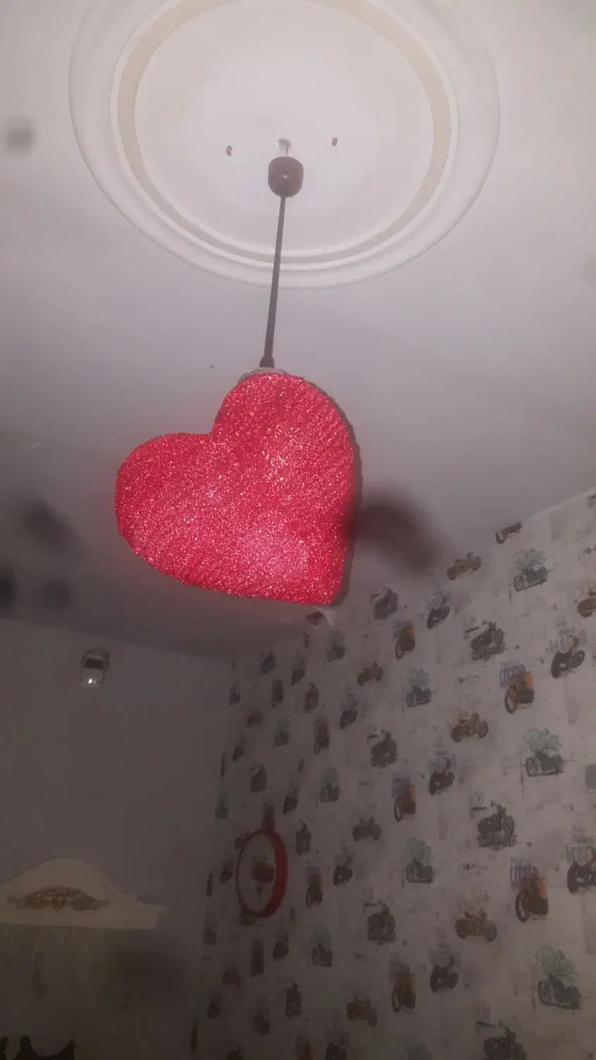 لوستر قلبی|لوستر و چراغ آویز|دماوند, گیلاوند|دیوار