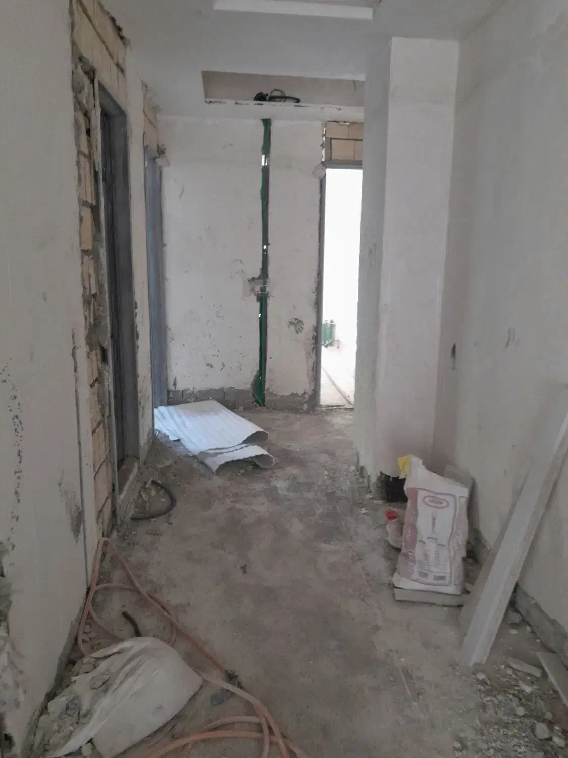 مهندس کمک مجری نیازمندیم.فوری|استخدام معماری، عمران و ساختمانی|تبریز, |دیوار