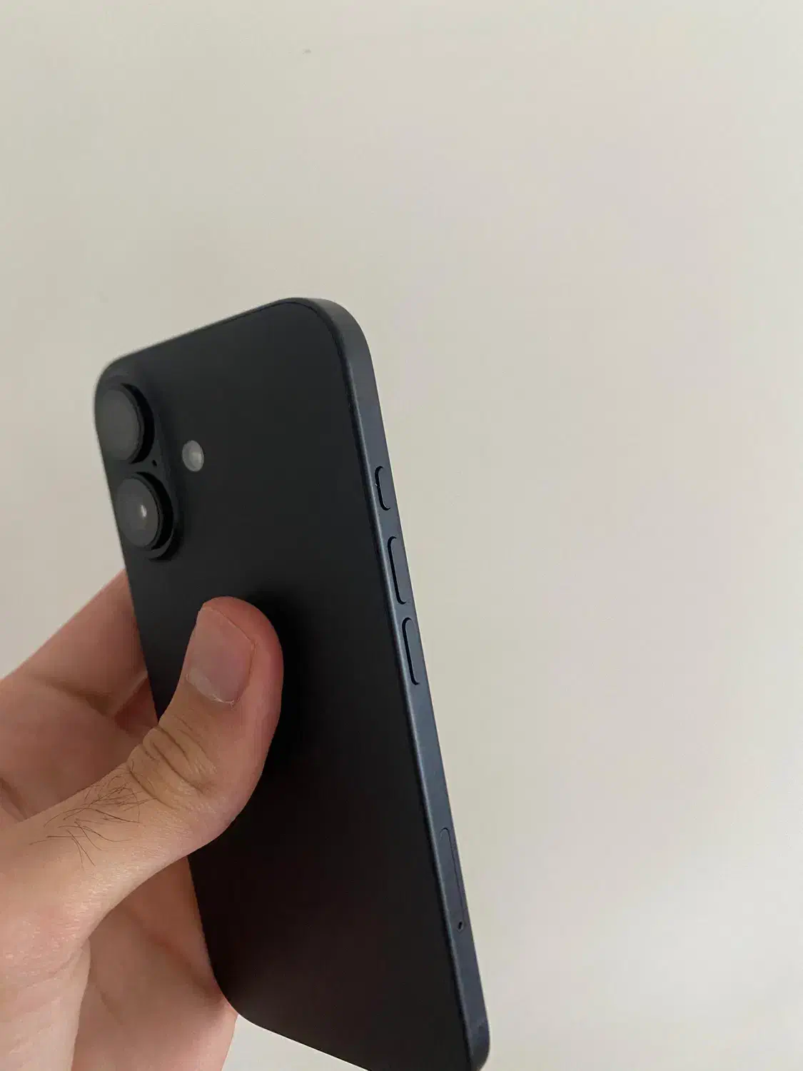iphon 16 normal|موبایل|سنندج, |دیوار