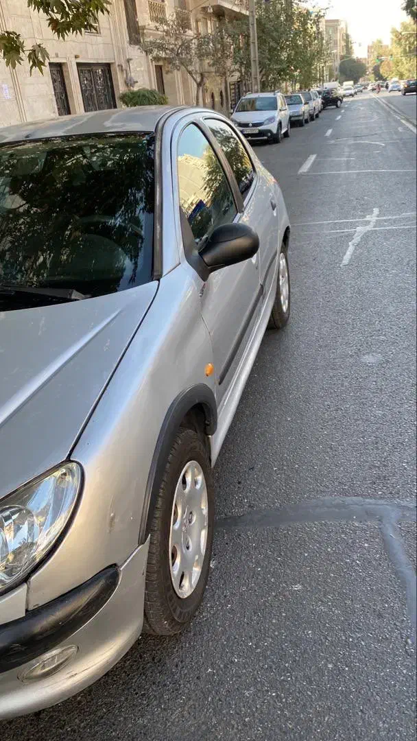 206 نقره ای|خودرو سواری و وانت|تهران, فردوسی|دیوار