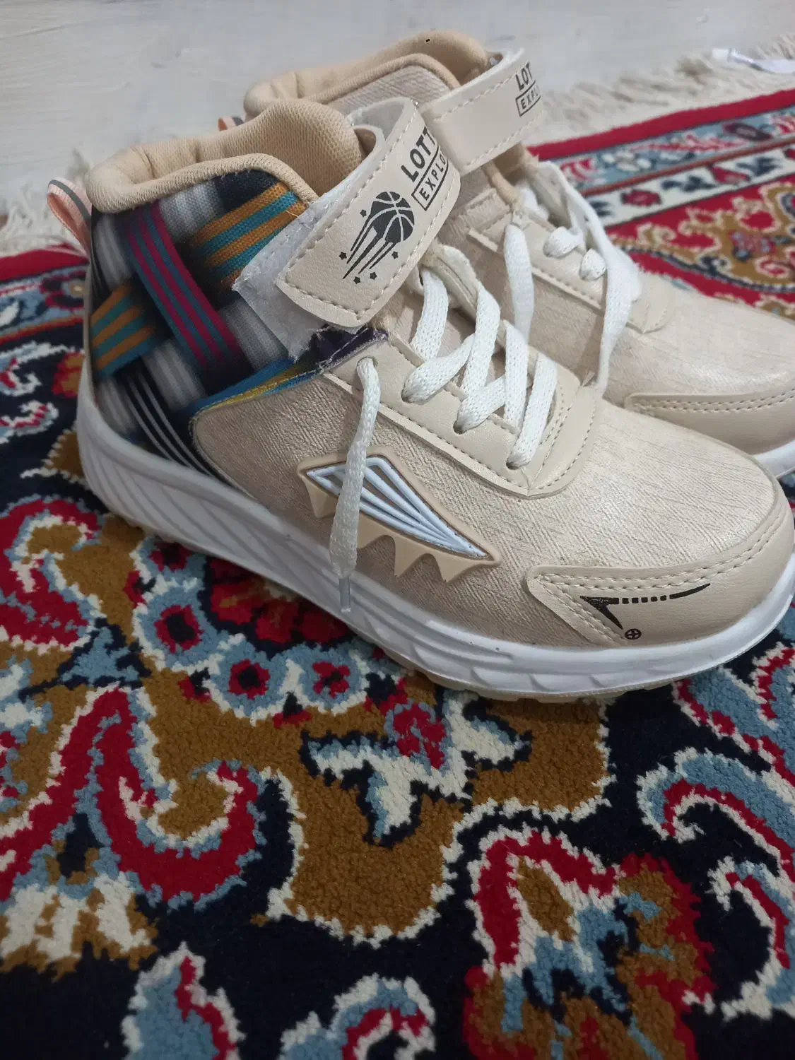 نیم بوت پسرونه اسپرت|کیف، کفش، کمربند|اهواز, بهارستان|دیوار