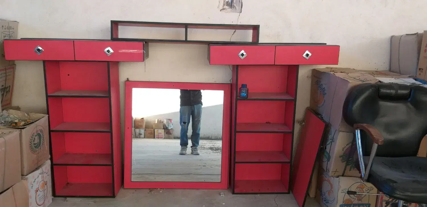 وسایل ارایشگاه|میز و صندلی غذاخوری|ورامین, ورامین|دیوار