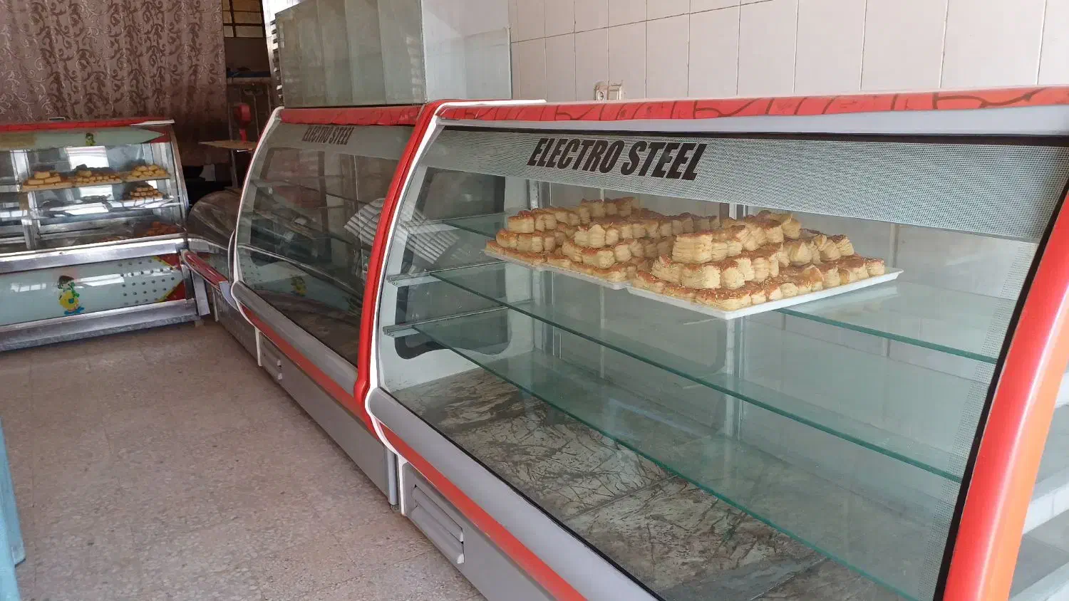 یخچال ویترینی|یخچال و فریزر|زابل, |دیوار