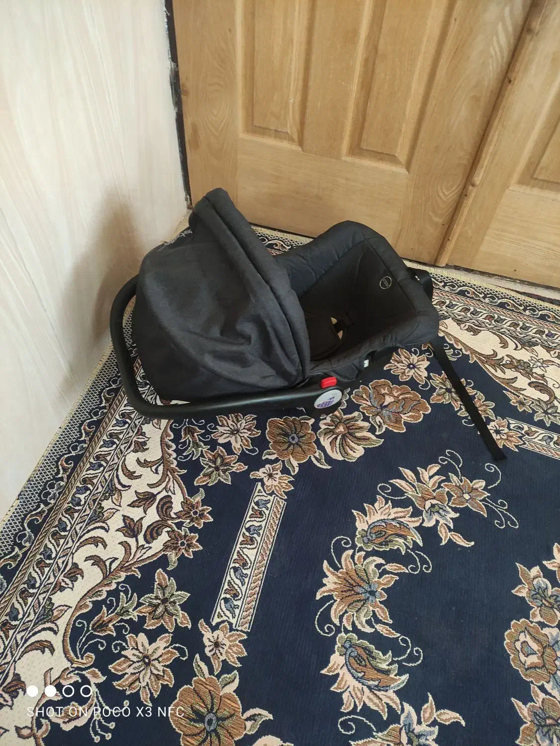 کریر|کالسکه و لوازم جانبی|سبزوار, قصبه غربی|دیوار