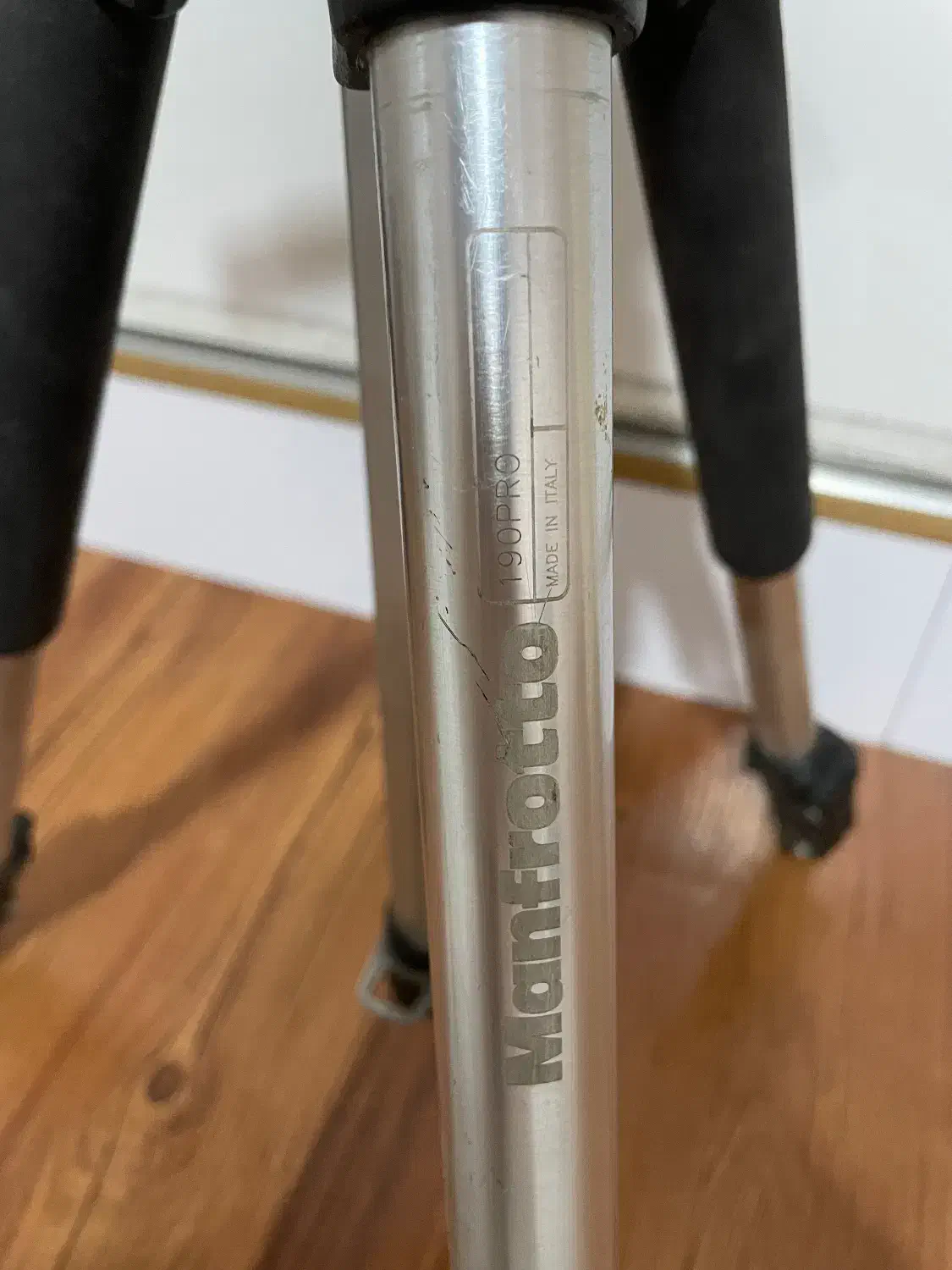 پایه دوربین manfrotto عکاسی|دوربین عکاسی و فیلم‌برداری|کرج, فاز ۱ مهرشهر|دیوار