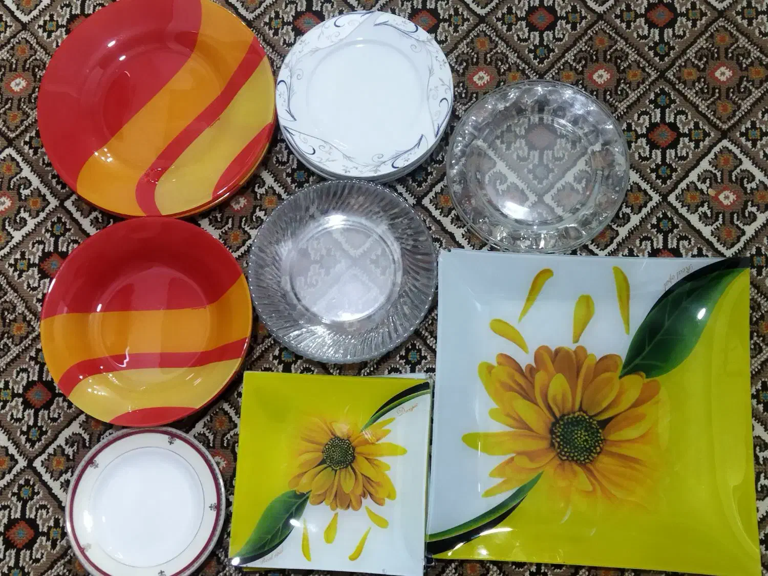 بشقاب|ظروف سرو و پذیرایی|مهاجران, |دیوار