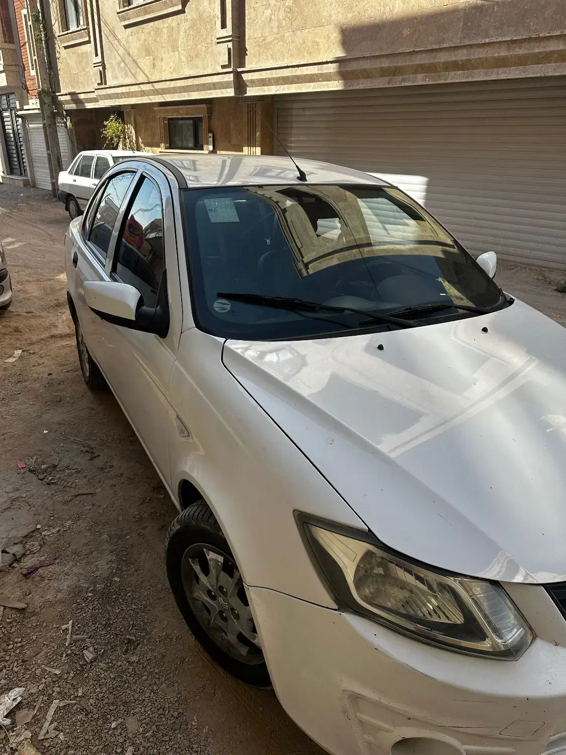 ساینا ۱۴۰۱|خودرو سواری و وانت|یزد, |دیوار