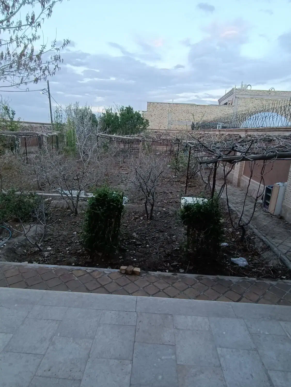 خونه باغ اجارهای|اجارهٔ کوتاهمدت ویلا و باغ|کاشان, دشت لتحر|دیوار