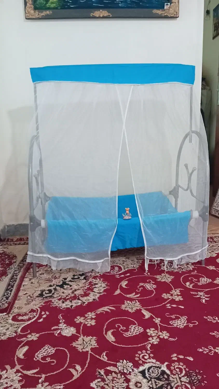 گهواره‌کودک|تخت و صندلی بچه|خرم‌آباد (تنکابن), |دیوار