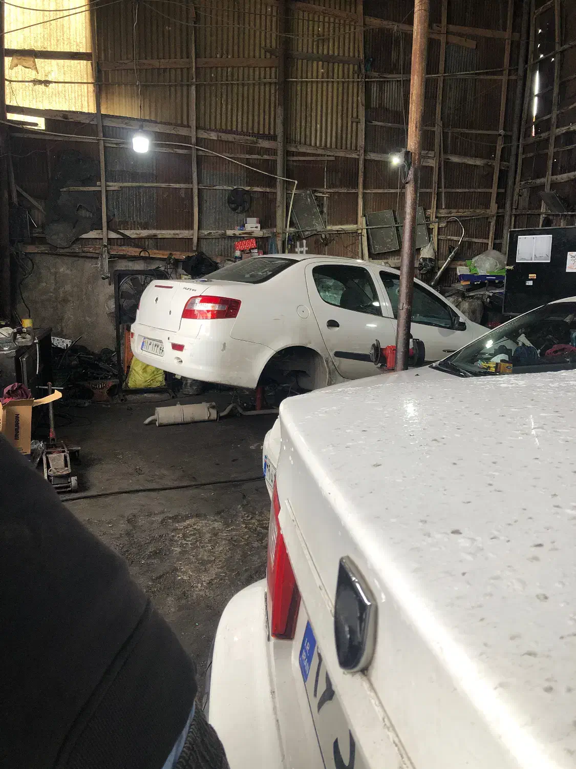 تعمیگاه جلوبندی با صافکاری برادرانه بخت‌آذر|خدمات موتور و ماشین|رشت, دخانیات|دیوار