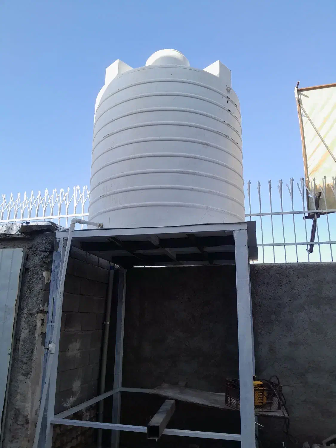 مخزن منبع 5000لیتری سه لایه ضد جلبک آنتی باکتریال|مصالح و تجهیزات ساختمان|ساوه, |دیوار