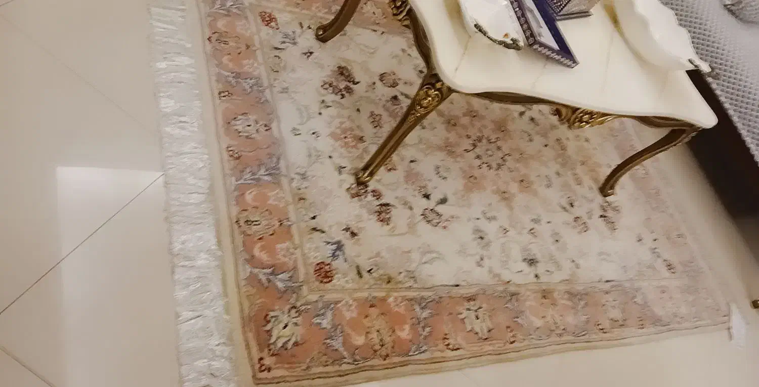 زرع و نیم گل ابریشم|فرش|تهران, امانیه|دیوار