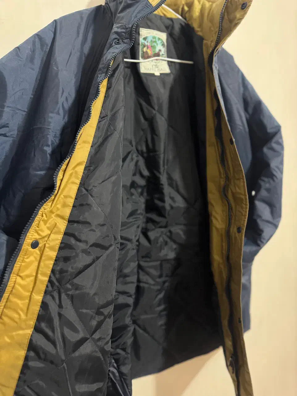 کاپشن بارانی نو و پوتین|کیف، کفش، کمربند|بوکان, |دیوار