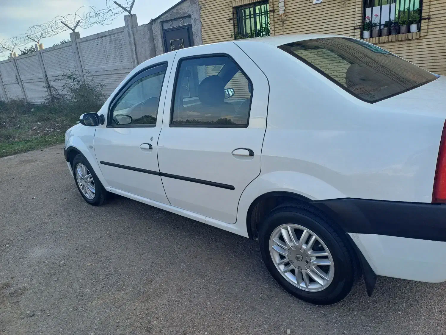 ال نود پارس خودرو تمیز|خودرو سواری و وانت|رشت, لاکان شهر|دیوار