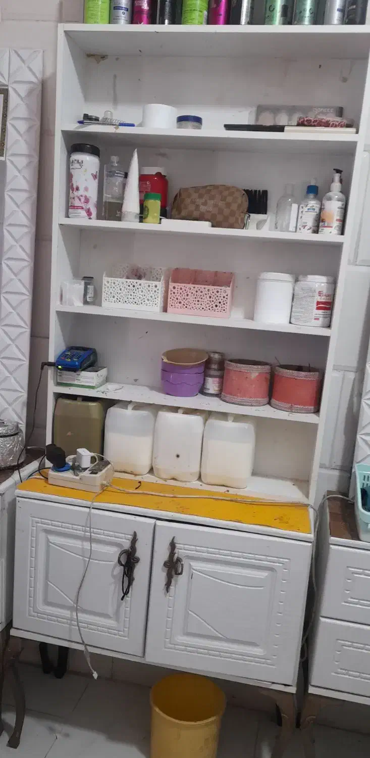 قیمت این اجناس ۱۵ میلیون تومان|آرایشگاه و سالنهای زیبایی|قم, قلعه کامکار|دیوار