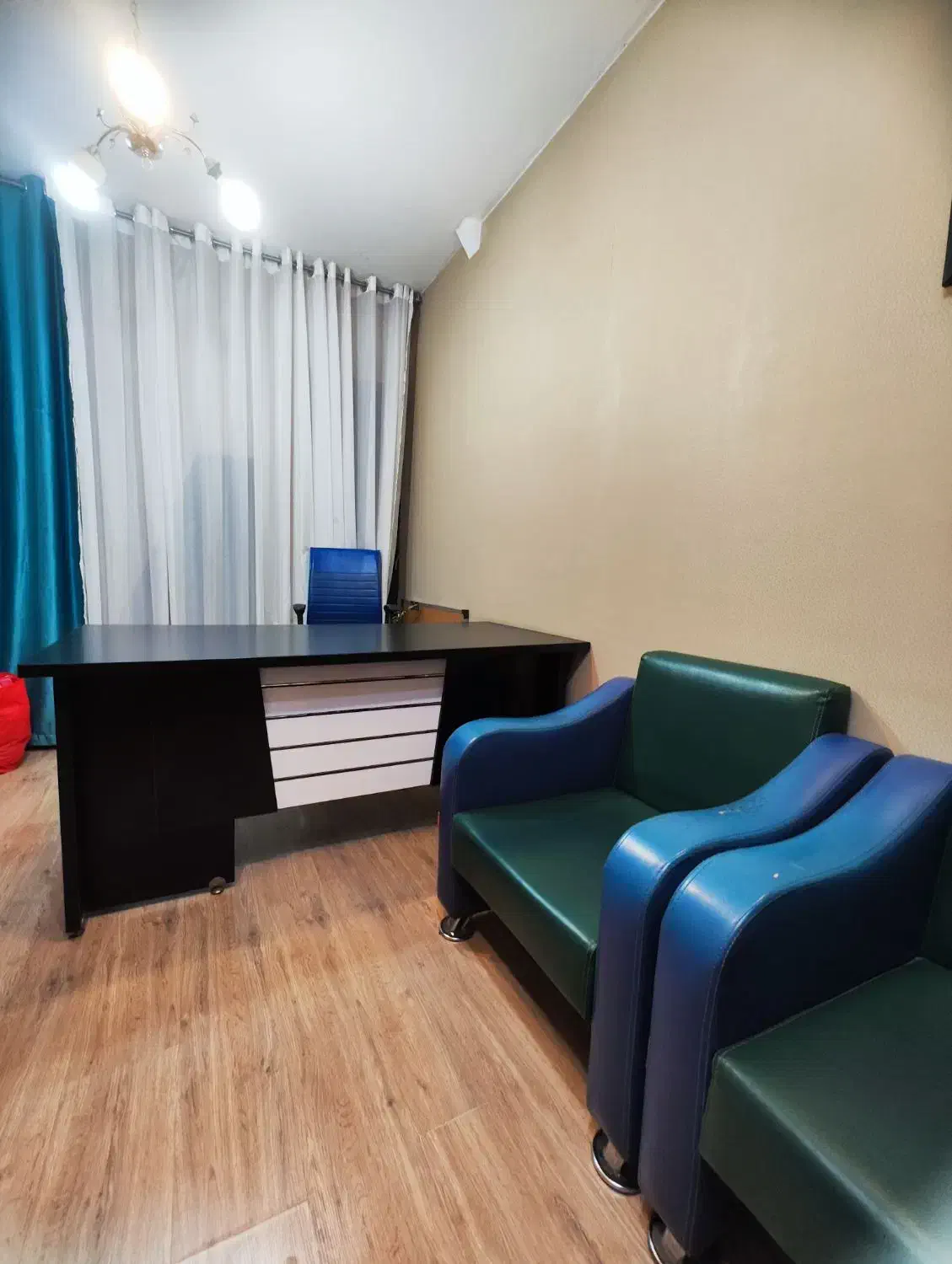 فروش ست کامل مبلمان اداری|مبلمان اداری|شیراز, سینما سعدی|دیوار