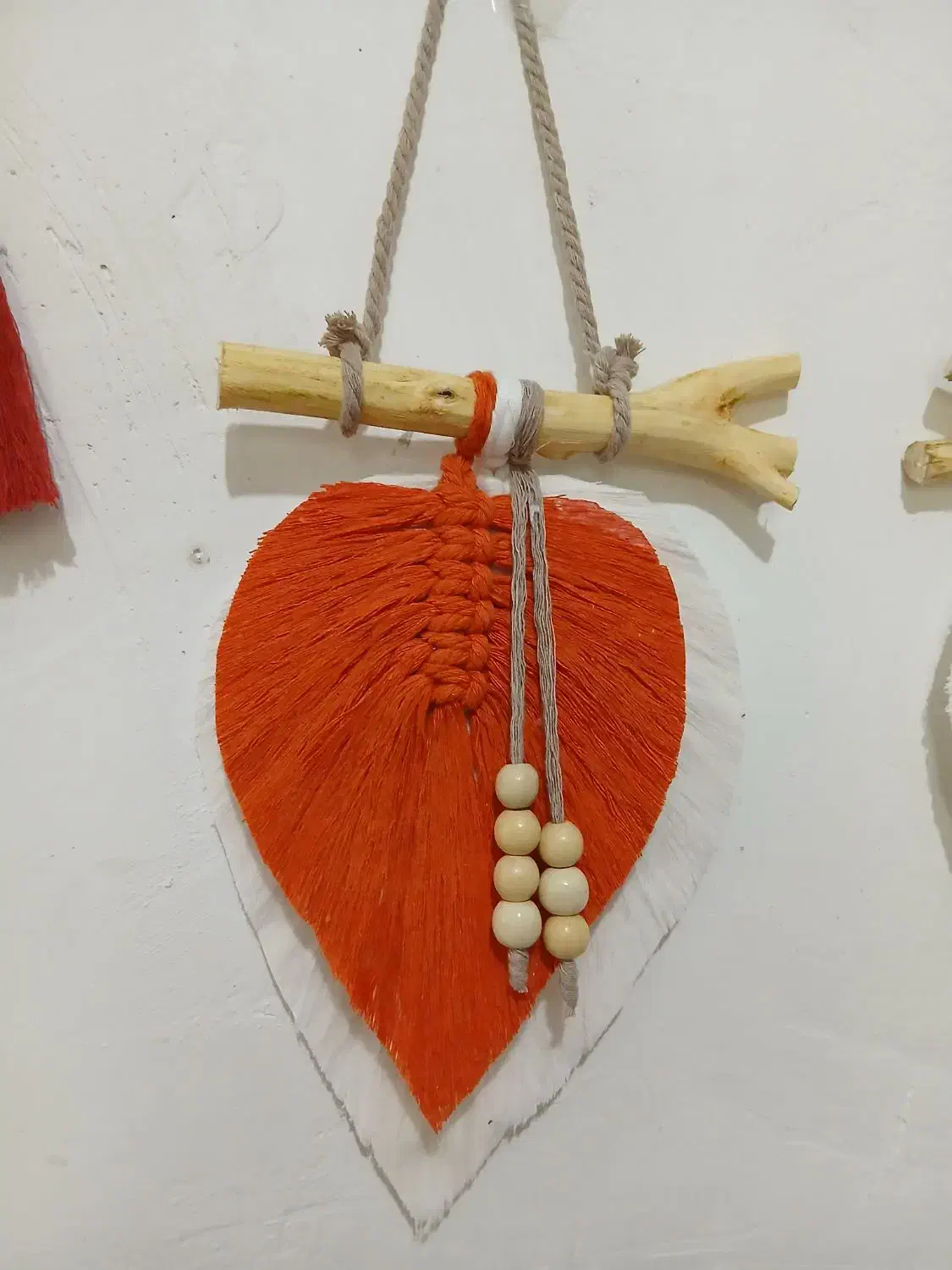 آویز مکرومه قیمت زیر ۵۰۰|صنایع دستی و سایر لوازم تزئینی|شیراز, درکی|دیوار