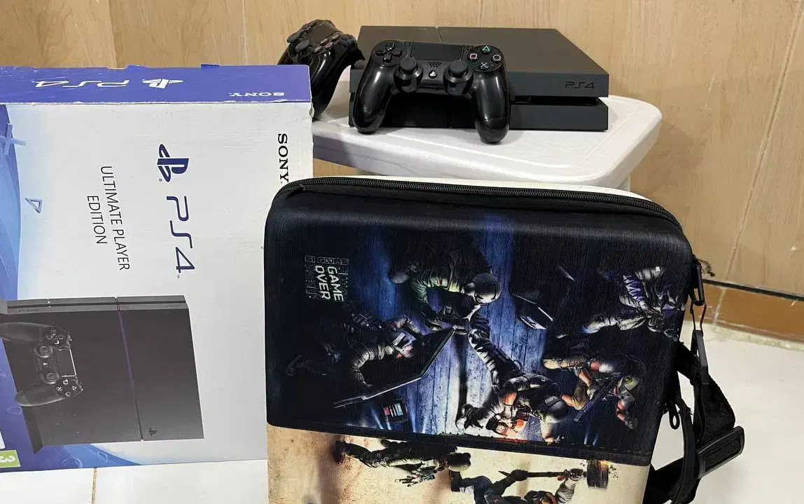 پلیستیشن ps4 در حد و فوق العاده تمیز|کنسول، بازی ویدئویی و آنلاین|آبادان, |دیوار