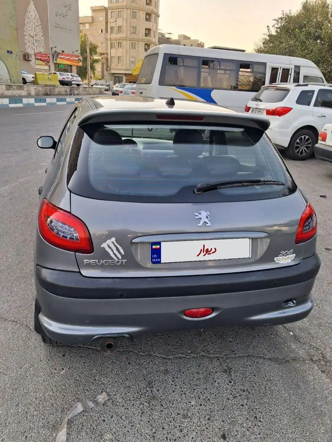 پژو ۲۰۶ تیپ۵ مدل ۹۴|خودرو سواری و وانت|تهران, شهرک شریعتی|دیوار