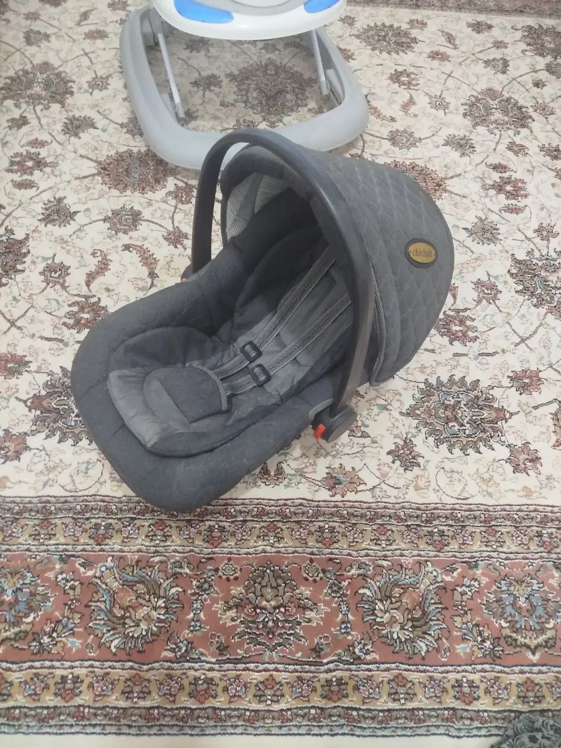 روروک وکریر|کالسکه و لوازم جانبی|تایباد, |دیوار