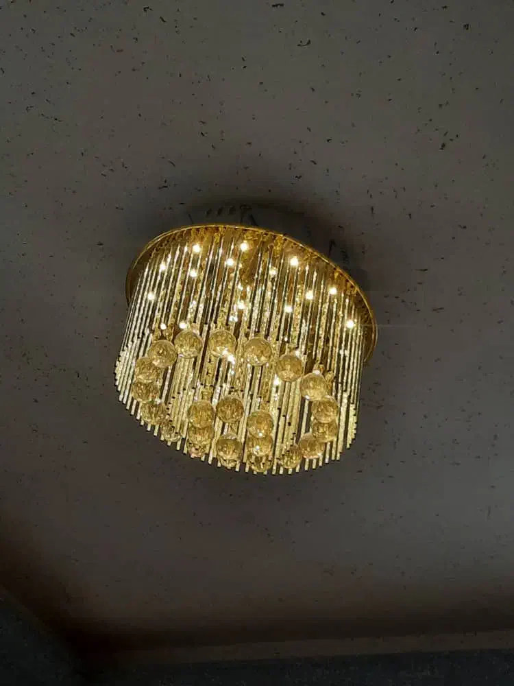 لوستر|لوستر و چراغ آویز|سیرجان, |دیوار