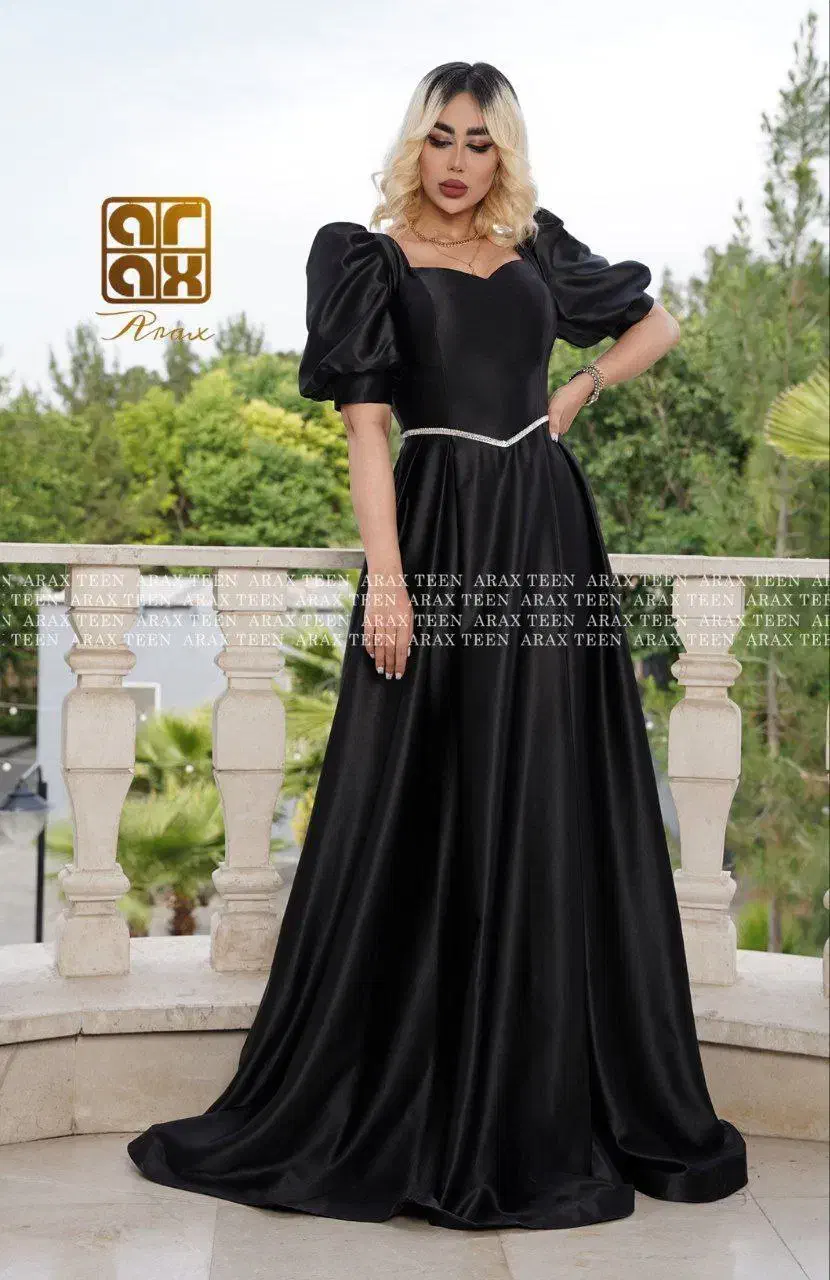 لباس مجلسی ملیکا در مجتمع دنیای نور (20362)|لباس|تهران, مجیدیه|دیوار